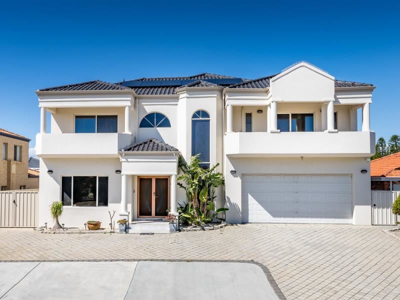 4 Delgado Parade, Iluka