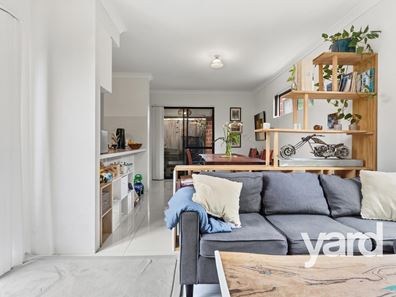 385C Carrington Street, Hamilton Hill WA 6163