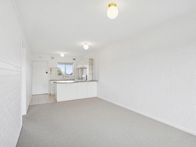 93/34 Davies Road, Claremont WA 6010