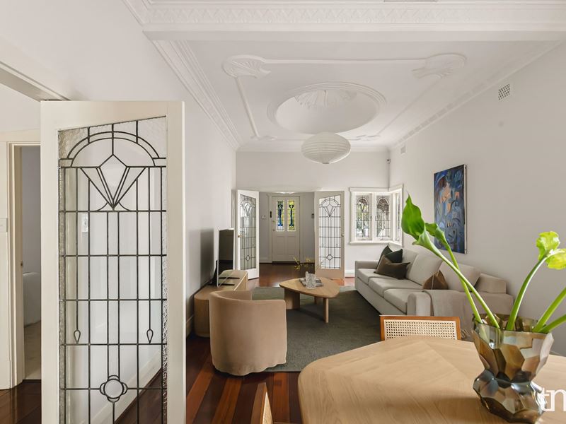61 Meriwa Street, Nedlands WA 6009