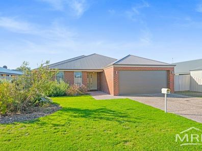 28 Gerdes Way, Mckail WA 6330