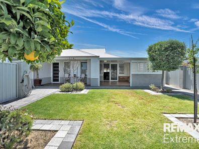 7 Edgeworth Circuit, Tapping WA 6065
