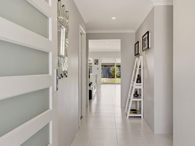 25 Tallowood Avenue, Baldivis WA 6171