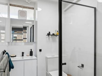 13/290 Stirling Street, Highgate WA 6003