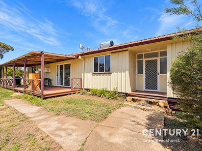 208 Cuballing East Road, Cuballing WA 6311
