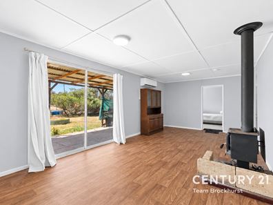208 Cuballing East Road, Cuballing WA 6311