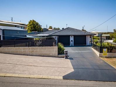 5 Downes Way, Port Denison WA 6525