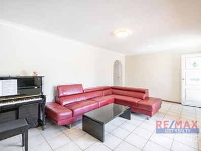 2 Dreyfus Place, Dianella WA 6059