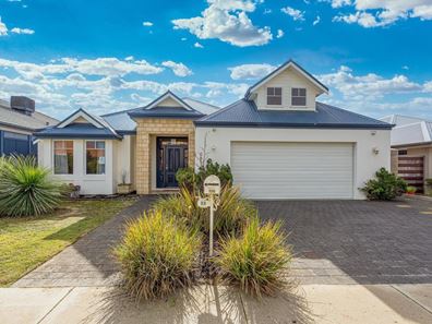 22 Portsmouth Street, Jindalee WA 6036