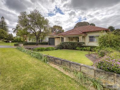 47 Kooyong Rd, Rivervale WA 6103