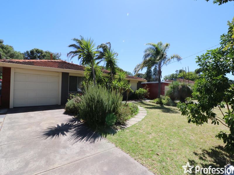 66 Lowanna Way, Armadale