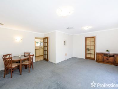 36 Hartland Way, Warnbro WA 6169