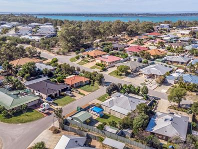 2 Bonnie Doone Grove, Dawesville WA 6211