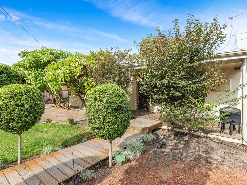 12 Ashworth Street, Cloverdale