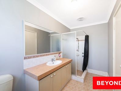 33 Heysen Parade, Southern River WA 6110