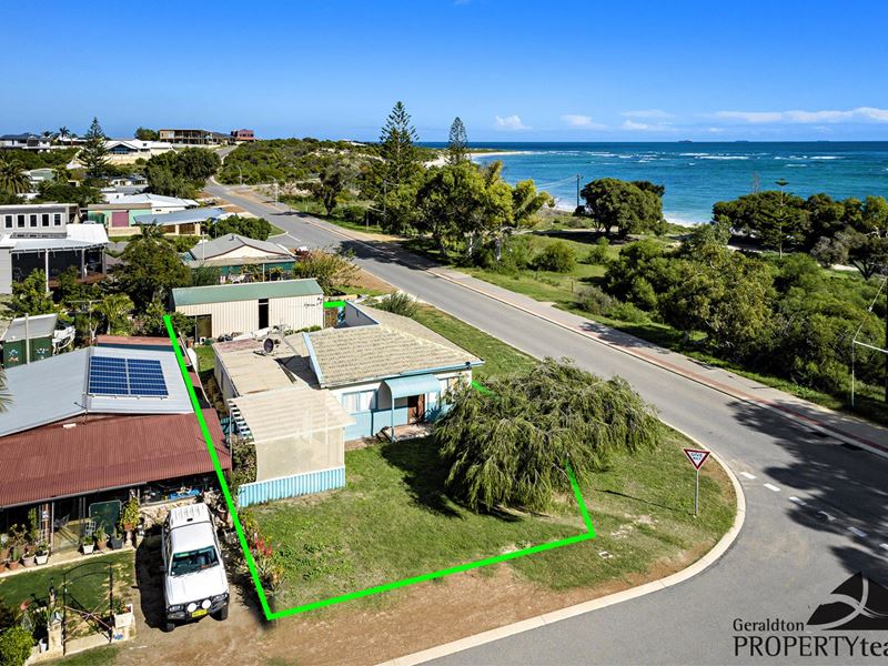 8 Batten Place, Drummond Cove WA 6532