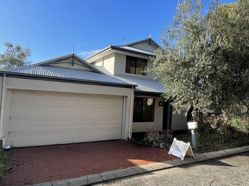 10 Easton Lane, Doubleview