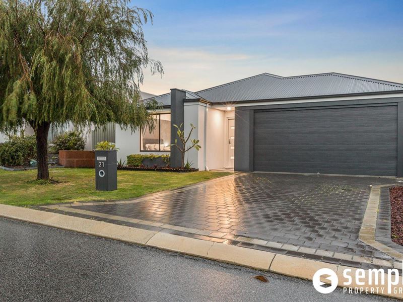 21 Apostles Corner, Wandi