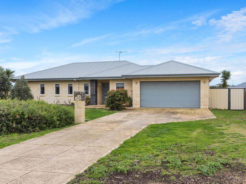 33 Philmont Way, Meadow Springs