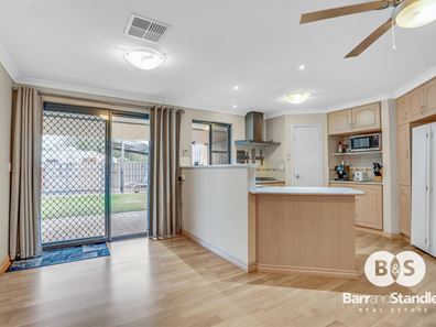 15 Jasmine Way, Glen Iris WA 6230