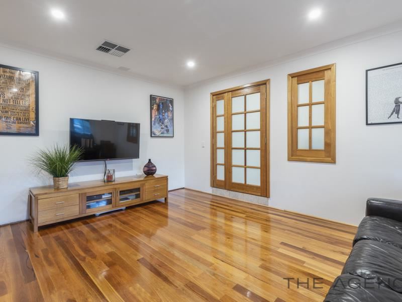 9 Hydra Place, Kingsley