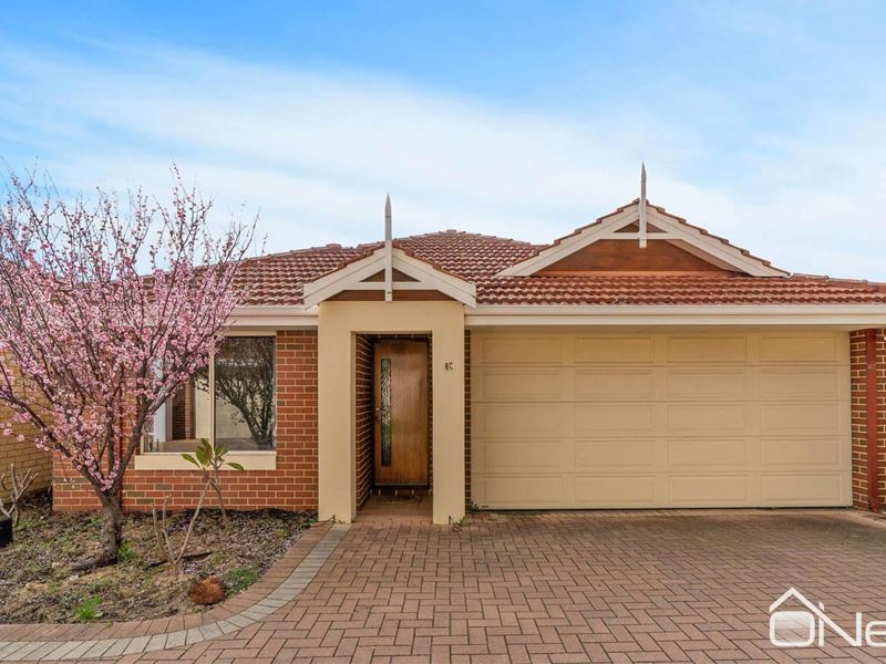 8C Coralie Court, Armadale