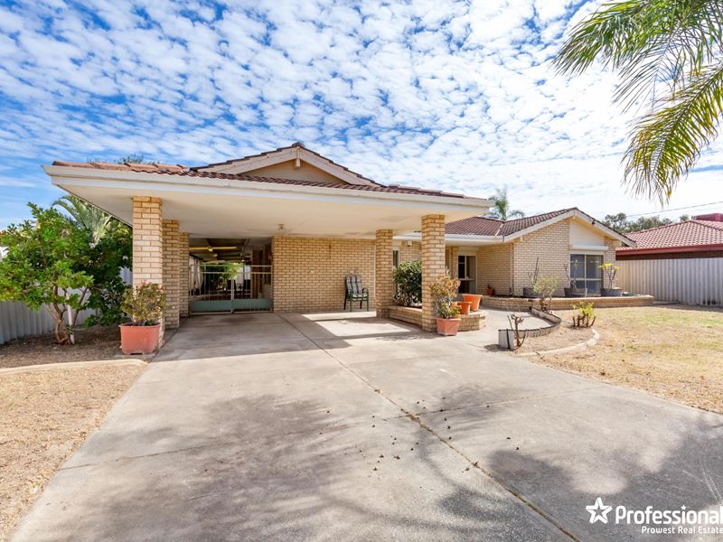 44 Merley Way, Parkwood