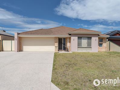 12 Moonah Way, Hammond Park WA 6164