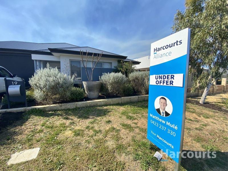 19 Dragonfly Road, Banksia Grove