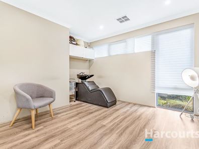 19 Dragonfly Road, Banksia Grove WA 6031