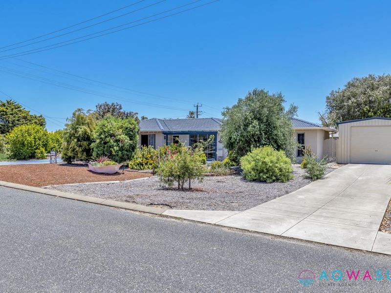 1 Boolardy Road, Golden Bay