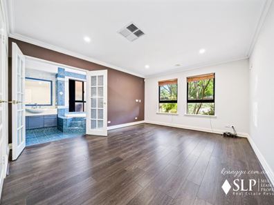 15 Fantail Crescent, Ellenbrook WA 6069