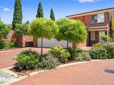 1/13 Kitchener Road, Melville WA 6156