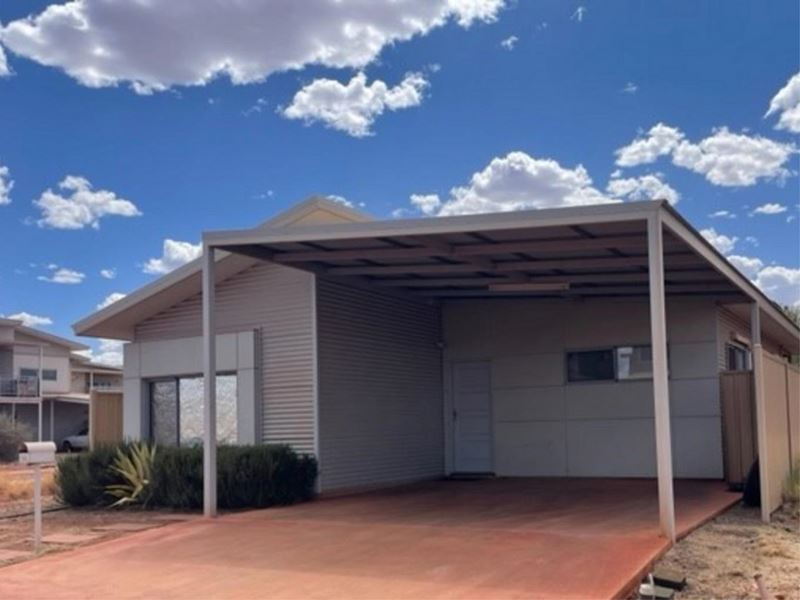 54 Kingsmillii Loop, Newman