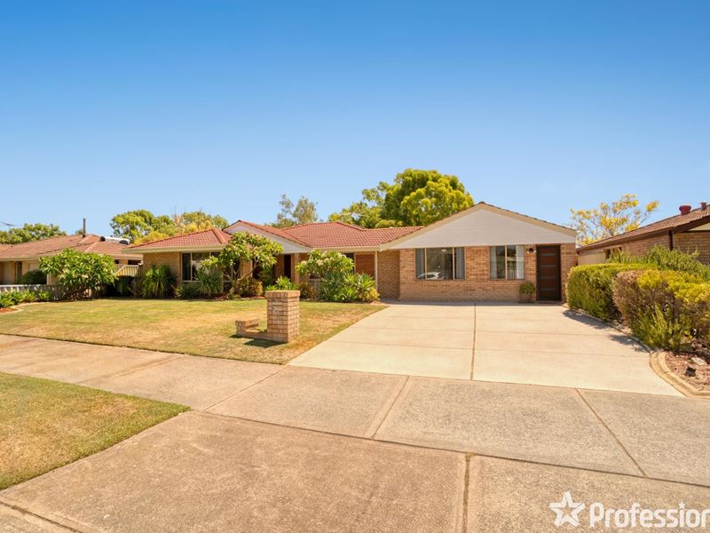 84 Waikiki Road, Safety Bay WA 6169