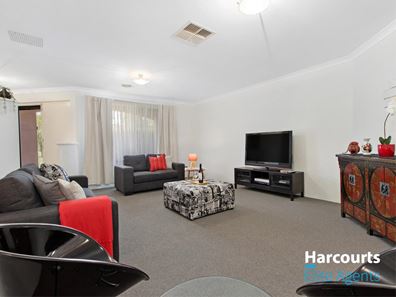 10 Chinchilla Parkway, Port Kennedy WA 6172