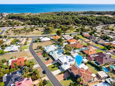 12 Carabeen Place, Halls Head WA 6210