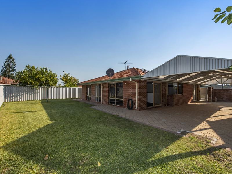 4 Elysee Court, Port Kennedy