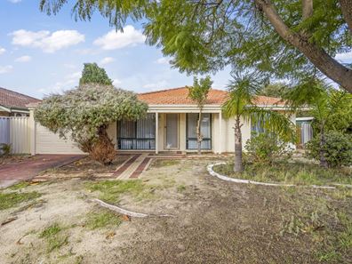 2 Carlsbad Court, Ballajura WA 6066