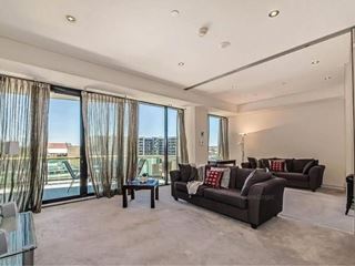 44/255 Adelaide Tce, Perth