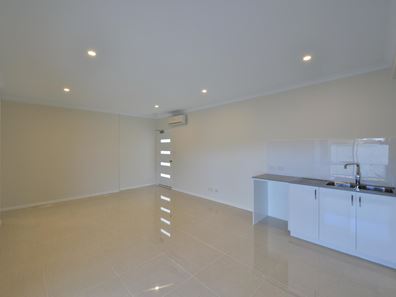 7/10 Day Road, Mandurah WA 6210