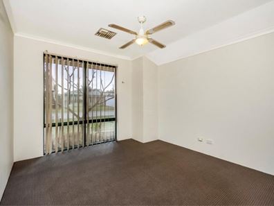 15 Pimento Circle, Port Kennedy WA 6172