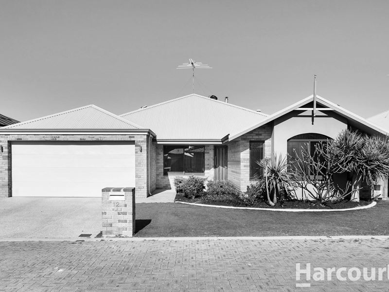 12 Scarab Court, Halls Head WA 6210