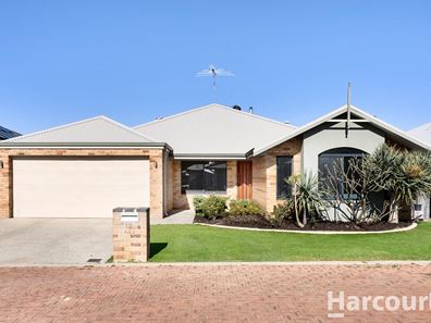12 Scarab Court, Halls Head WA 6210