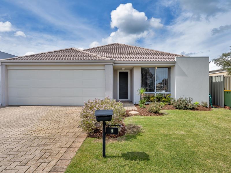 4 Blair Street, South Yunderup WA 6208