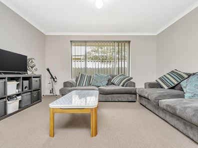 4 Blair Street, South Yunderup WA 6208