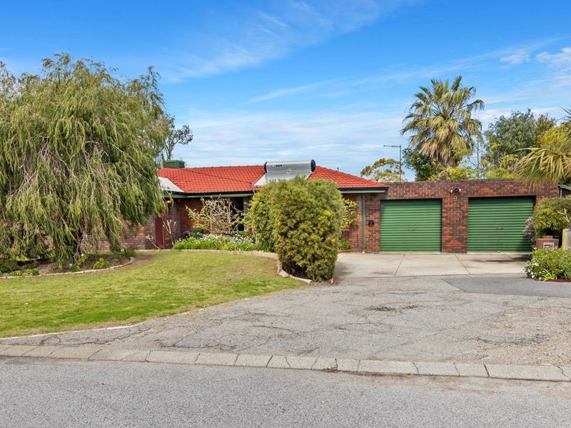 9 Sycamore Close, Rockingham