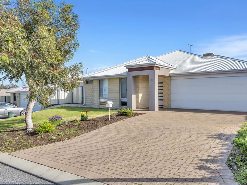 5 Medinah Street, Meadow Springs WA 6210