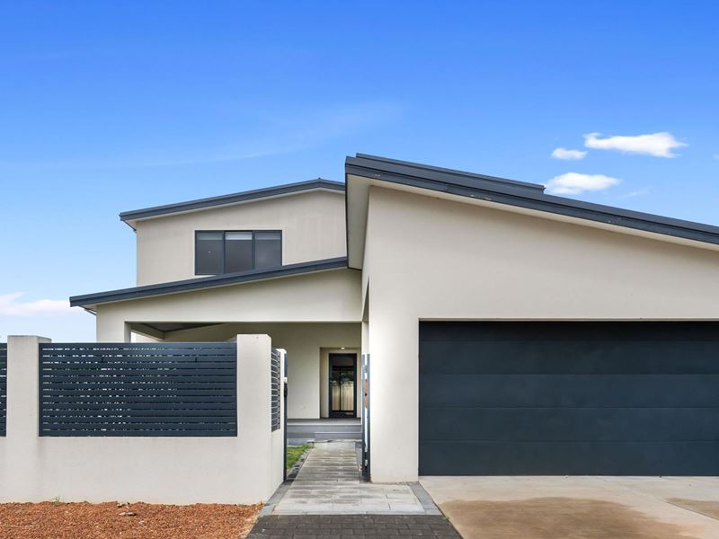 63 Valentine Avenue, Dianella