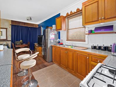 9 Preston Street, Mandurah WA 6210